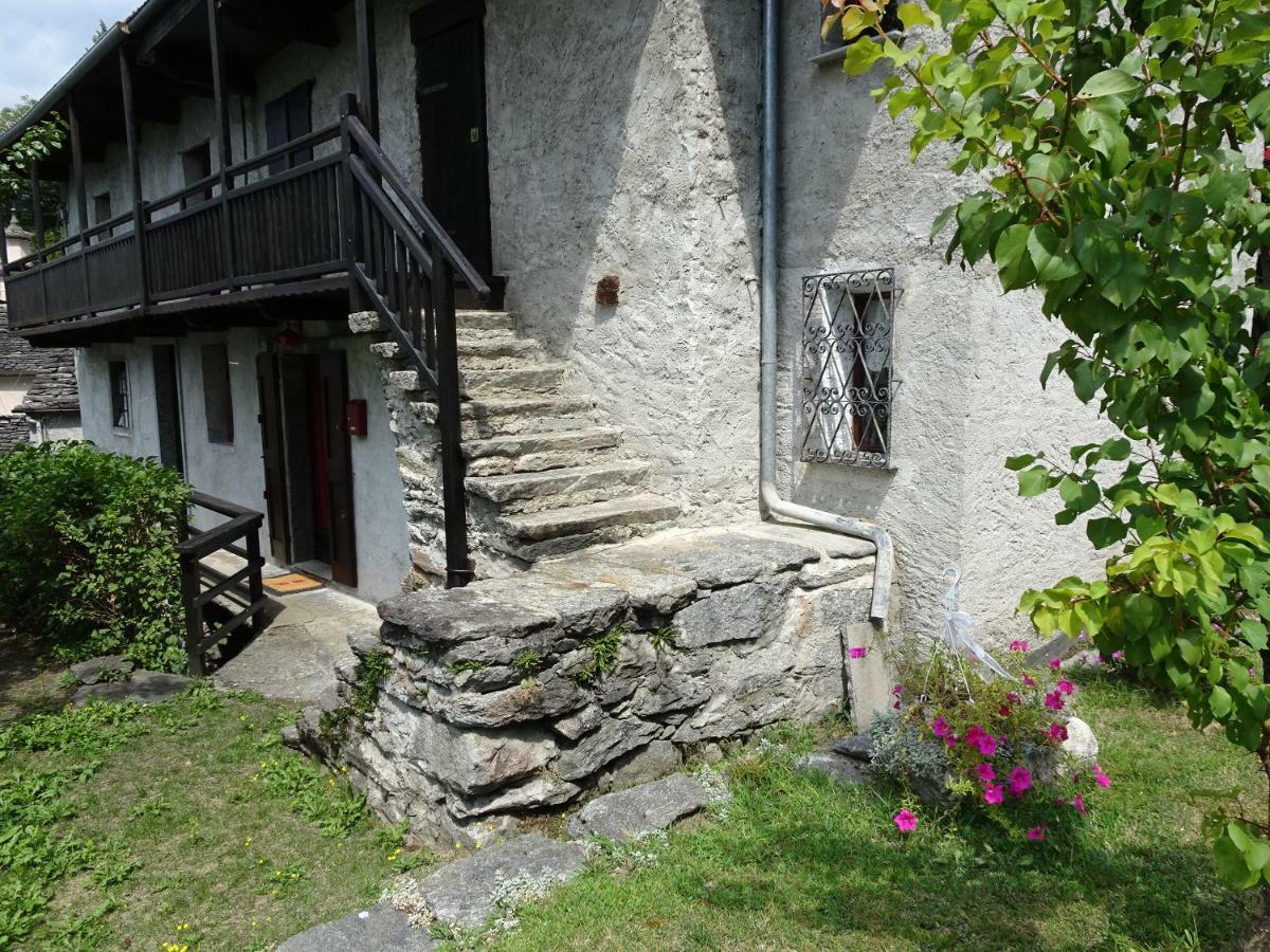 Casa Zizi Villa Crodo Exteriör bild
